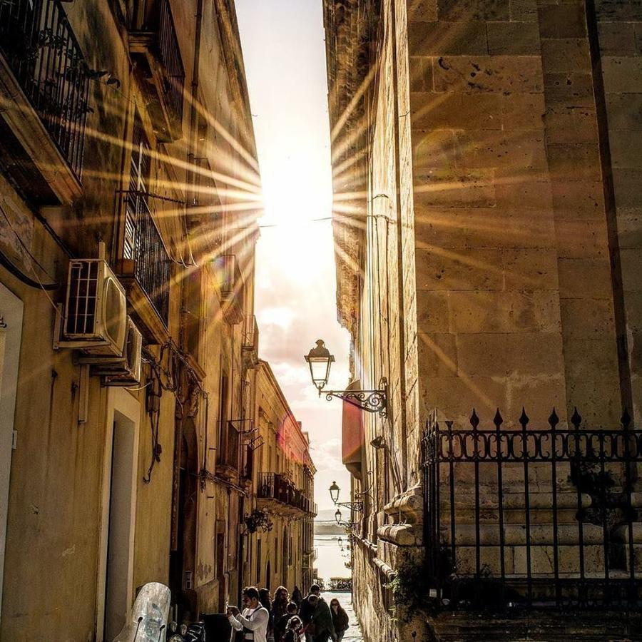 Amuni' Sicily Guest House Syrakus Exterior foto